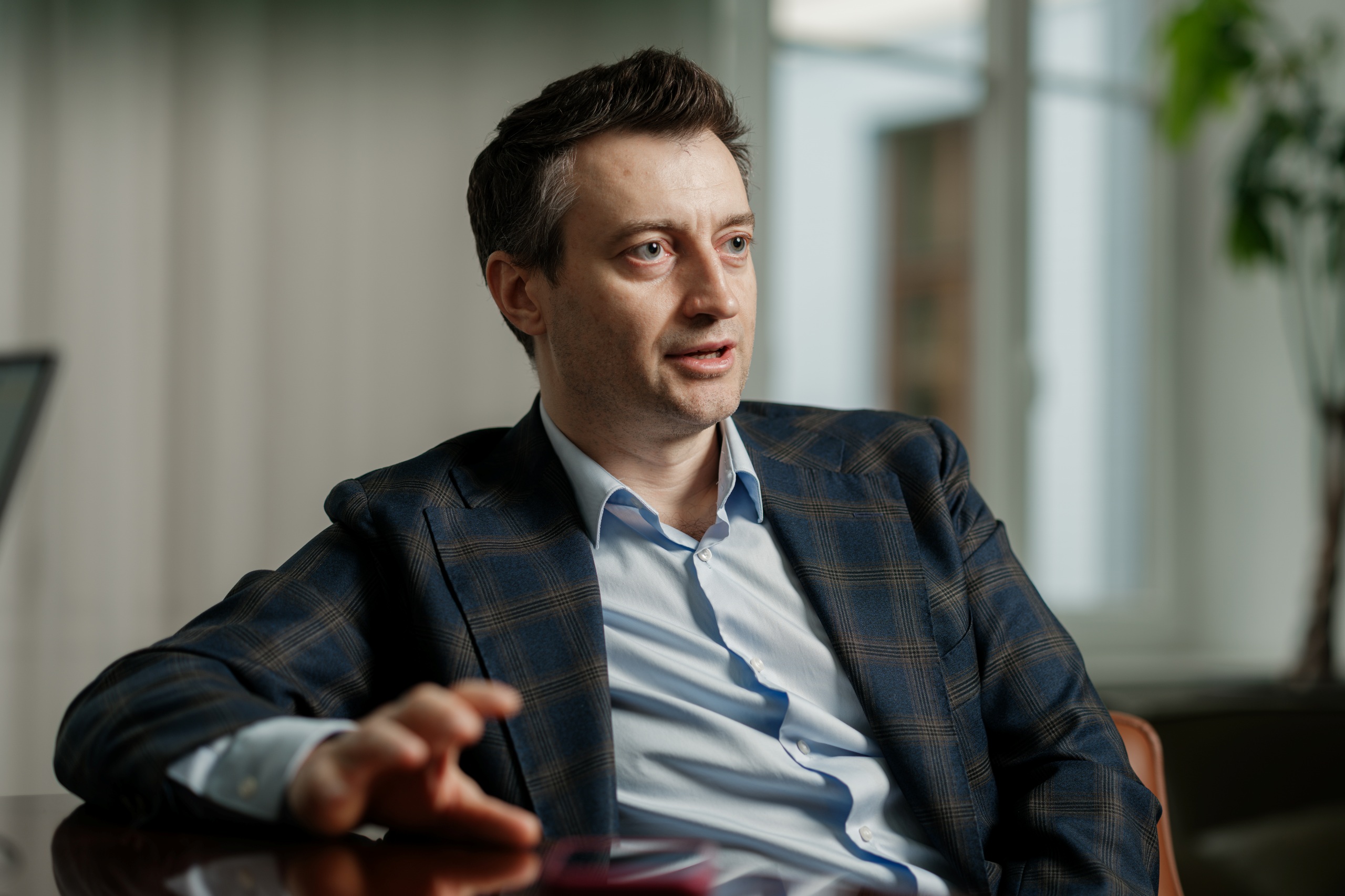 В. Костюк_автор фото Антон Забєльський для Forbes BrandVoice_підпис для ЗМІ (16)