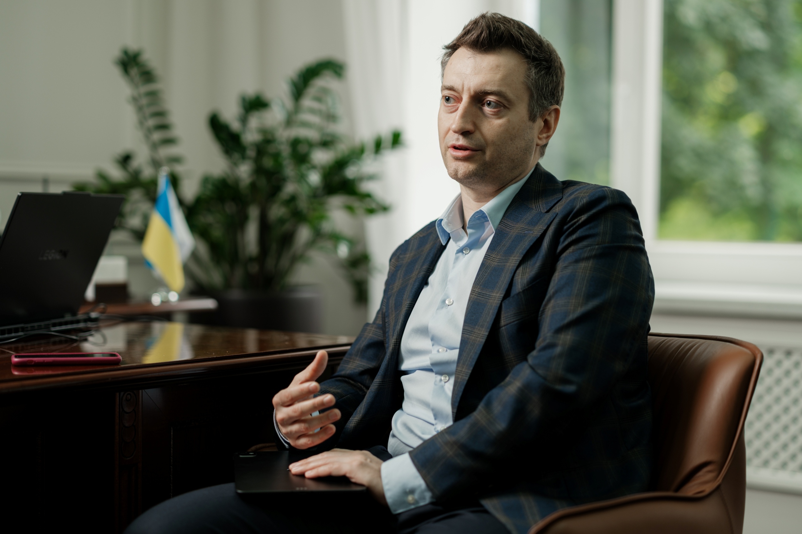 В. Костюк_автор фото Антон Забєльський для Forbes BrandVoice_підпис для ЗМІ (51)